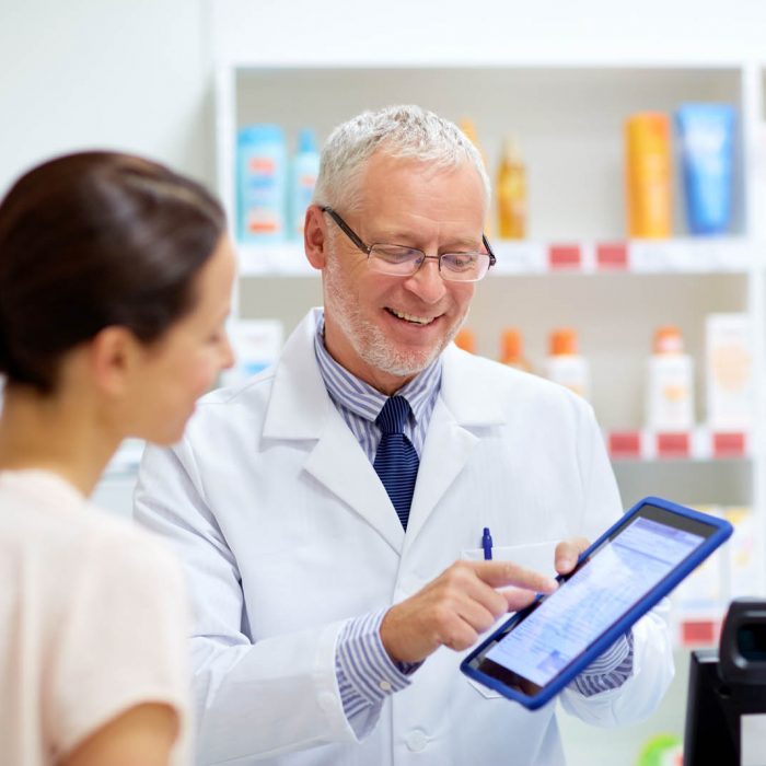 pharmacist-tablet
